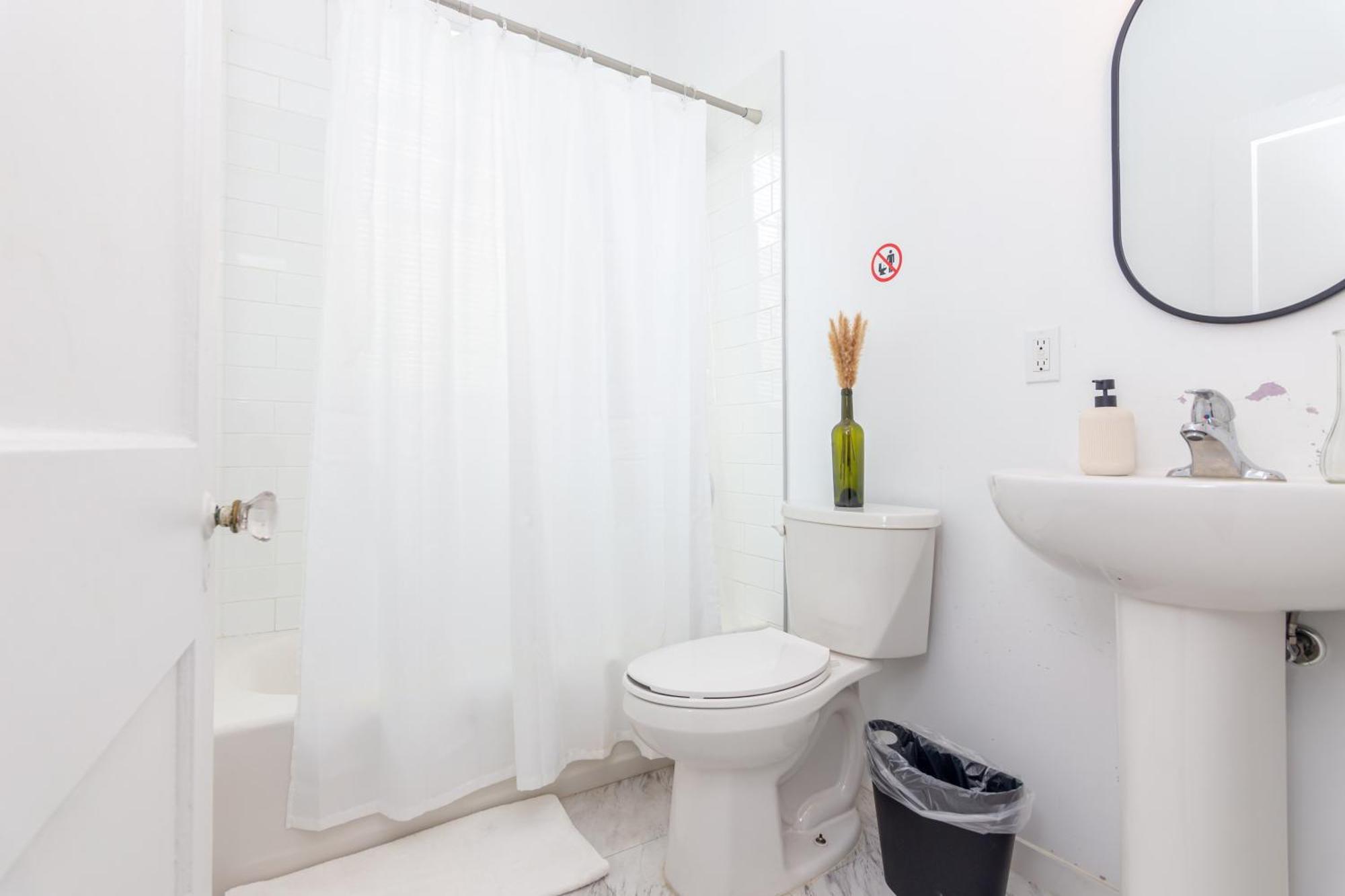 Miami Two Bedroom Apartment - Heart Of Wynwood & Edgewater - Private Parking Spot Buitenkant foto