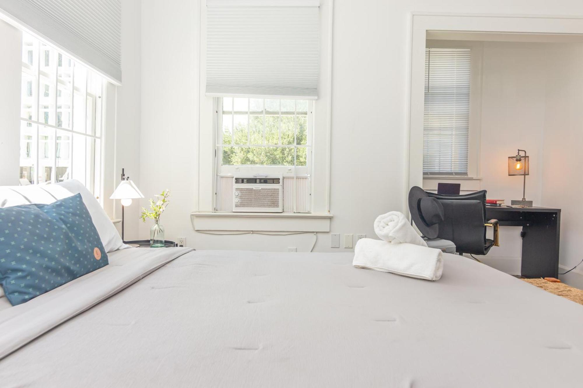 Miami Two Bedroom Apartment - Heart Of Wynwood & Edgewater - Private Parking Spot Buitenkant foto